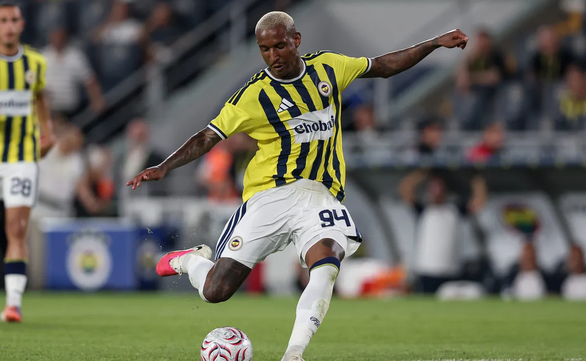 Corinthians volta a monitorar situação de Anderson Talisca, do Fenerbahçe, segundo imprensa turca