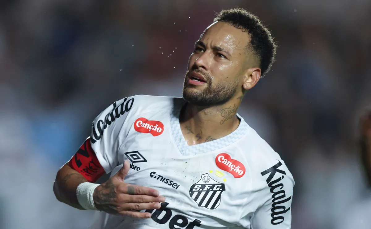 Santos x Chapecoense: vidente crava placar e prevê duelo equilibrado pelo Brasileirão