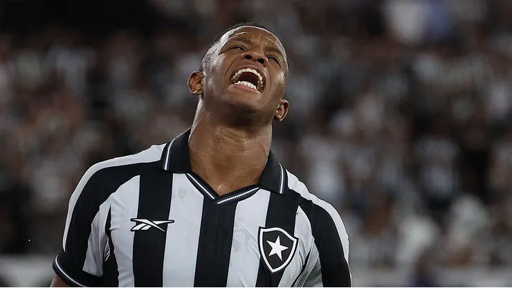 Danilo ainda pode ser vendido pelo Botafogo. Foto: Wagner Meier/Getty Images