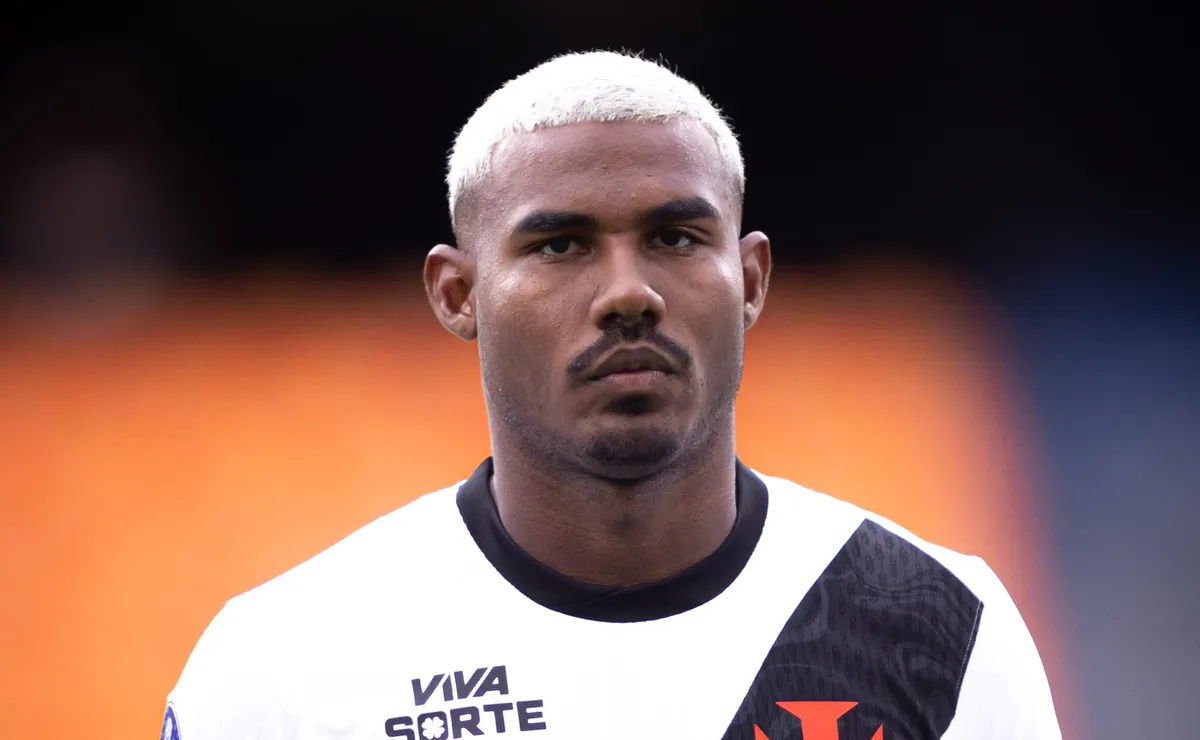 Vasco enfrenta o Mirassol pelo Brasileirão com Cuiabano, Tchê Tchê e Nuno Moreira pendurados