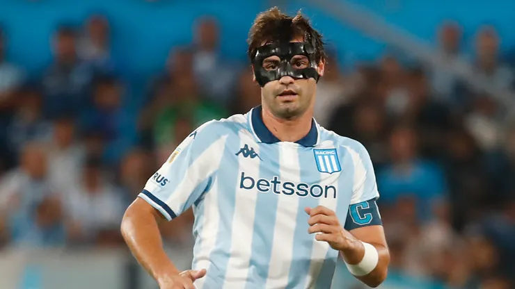 Santiago Sosa pode reforçar o Vasco nesta janela - Foto: Marcos Brindicci/Getty Images
