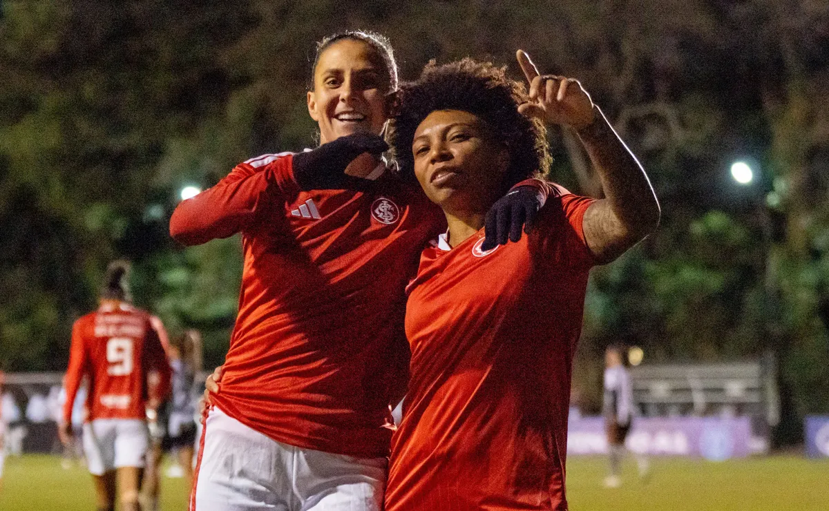 Internacional bate o Fluminense em casa e entra no G4 do Brasileirão Feminino