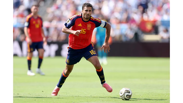 EAST RUTHERFORD, NEW JERSEY - JULY 19: Rodri #16 of Spain runs with the ball during the FIFA World Cup 2026 Final match between Spain and Argentina at New York New Jersey Stadium on July 19, 2026 in East Rutherford, New Jersey. (Photo by Lars Baron/Getty Images)