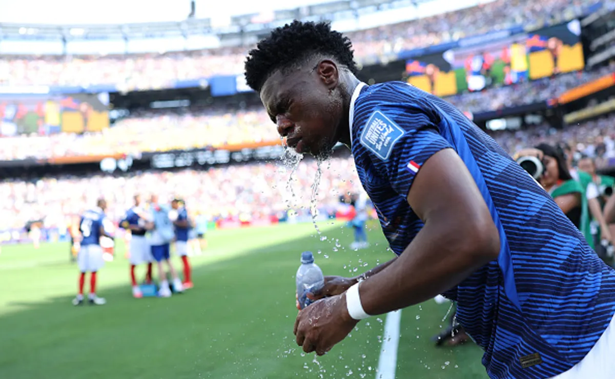 Manchester United faz contato por Tchouaméni e entra na disputa com gigantes europeus