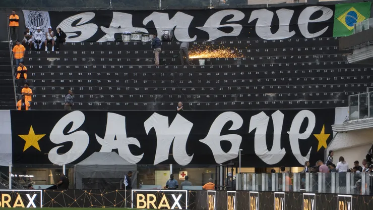 SP - SANTOS - 25/07/2026 - BRASILEIRO A 2026, SANTOS X CHAPECOENSE - manutencao geral do estadio antes do jogo na Vila Belmiro para partida entre Santos e Chapecoense pelo campeonato Brasileiro A 2026. Foto: Anderson Romao/AGIF
