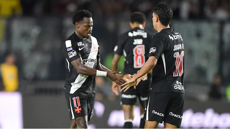 A partida entre Vasco e Mirassol, pelo Brasileirão