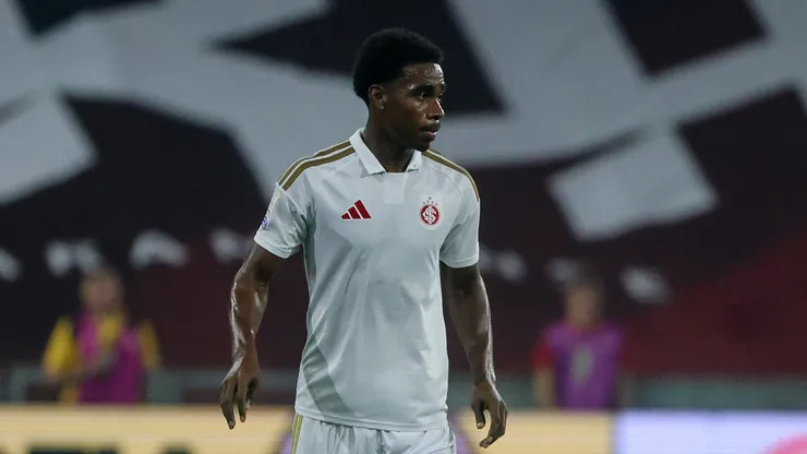 Félix Torres causou polêmica em derrota do Internacional