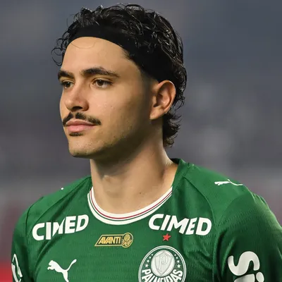 Mauricio quer destaque no Palmeiras após experiência na Copa