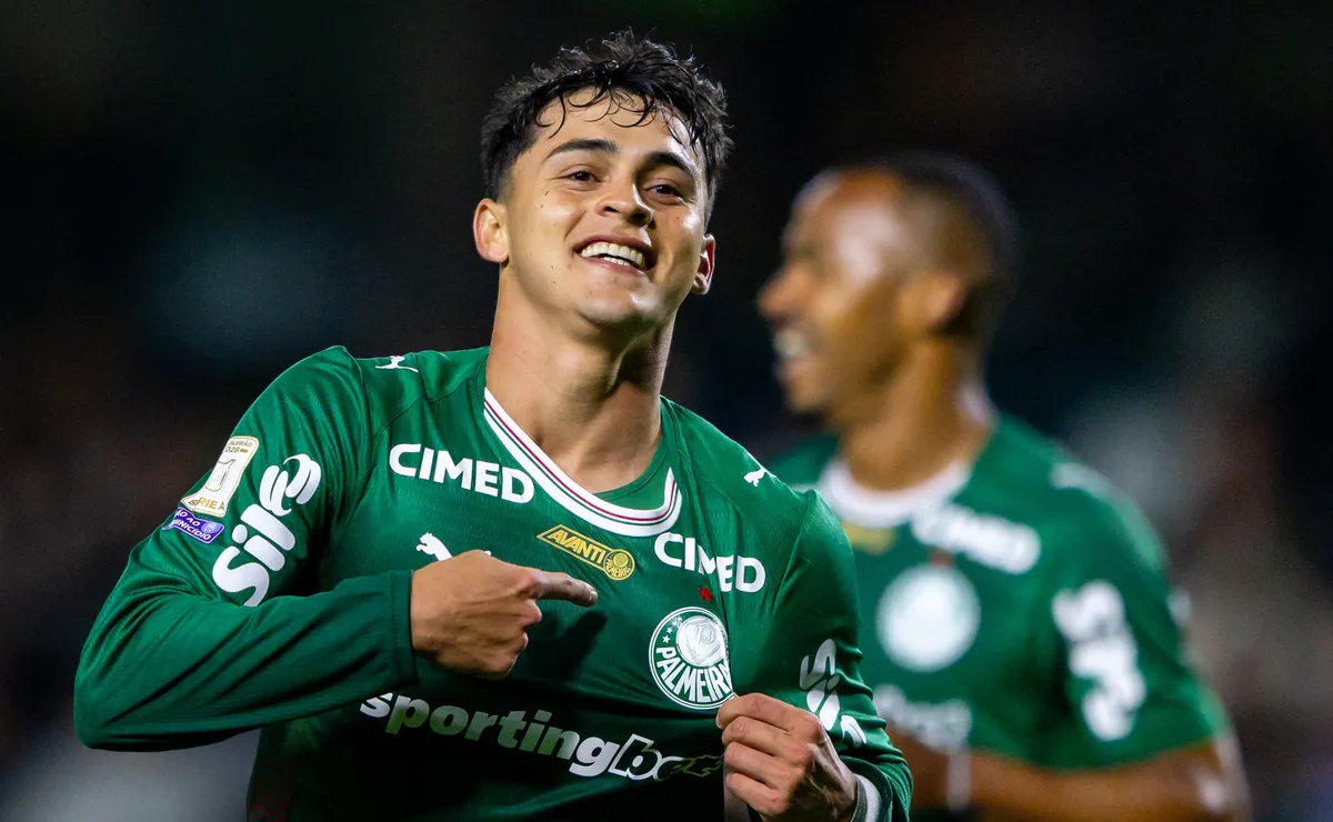 Palmeiras estreia novo patrocinador na camisa em duelo contra o Atlético-MG
