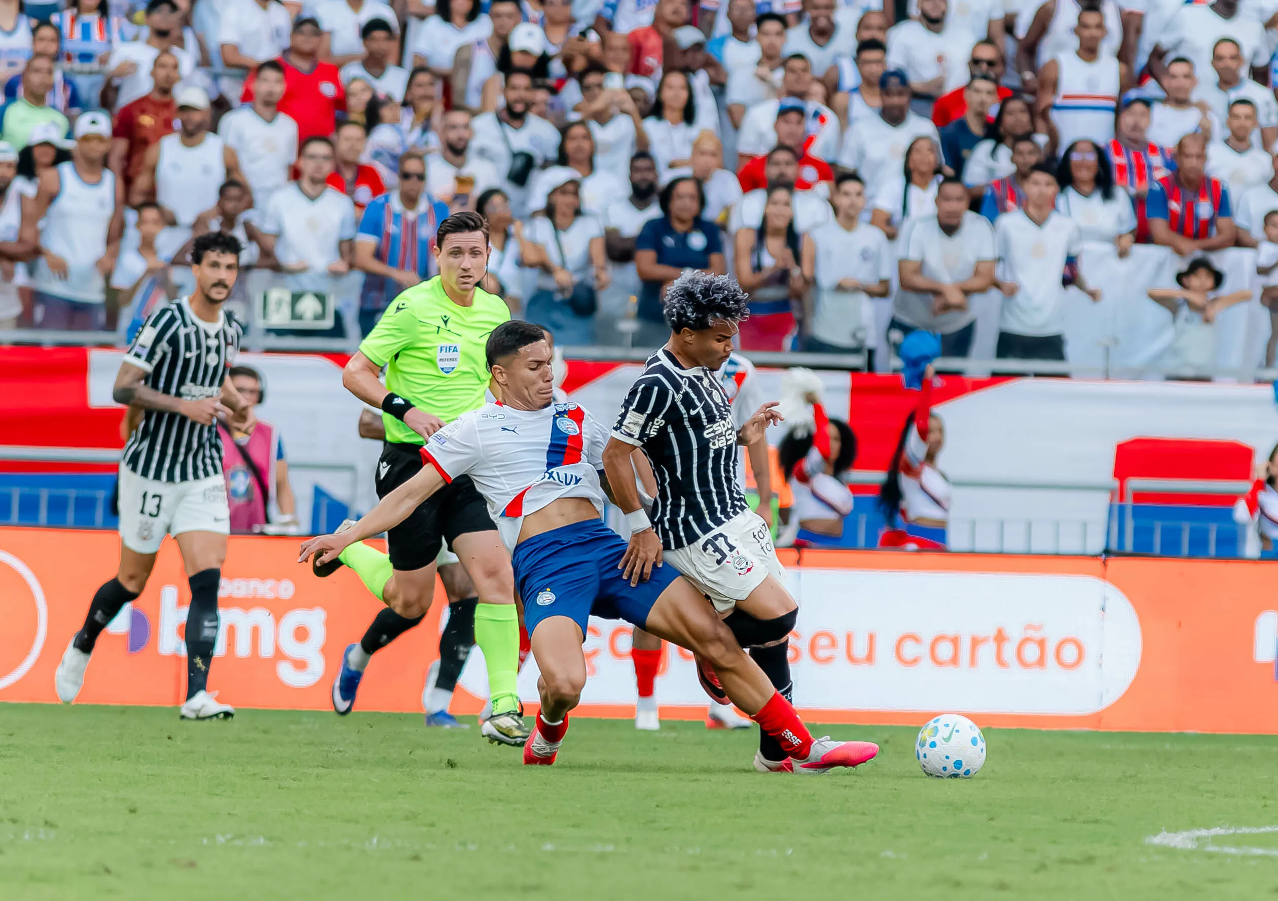 Bahia x Corinthians. Foto: Marcio Jose/AGIF
