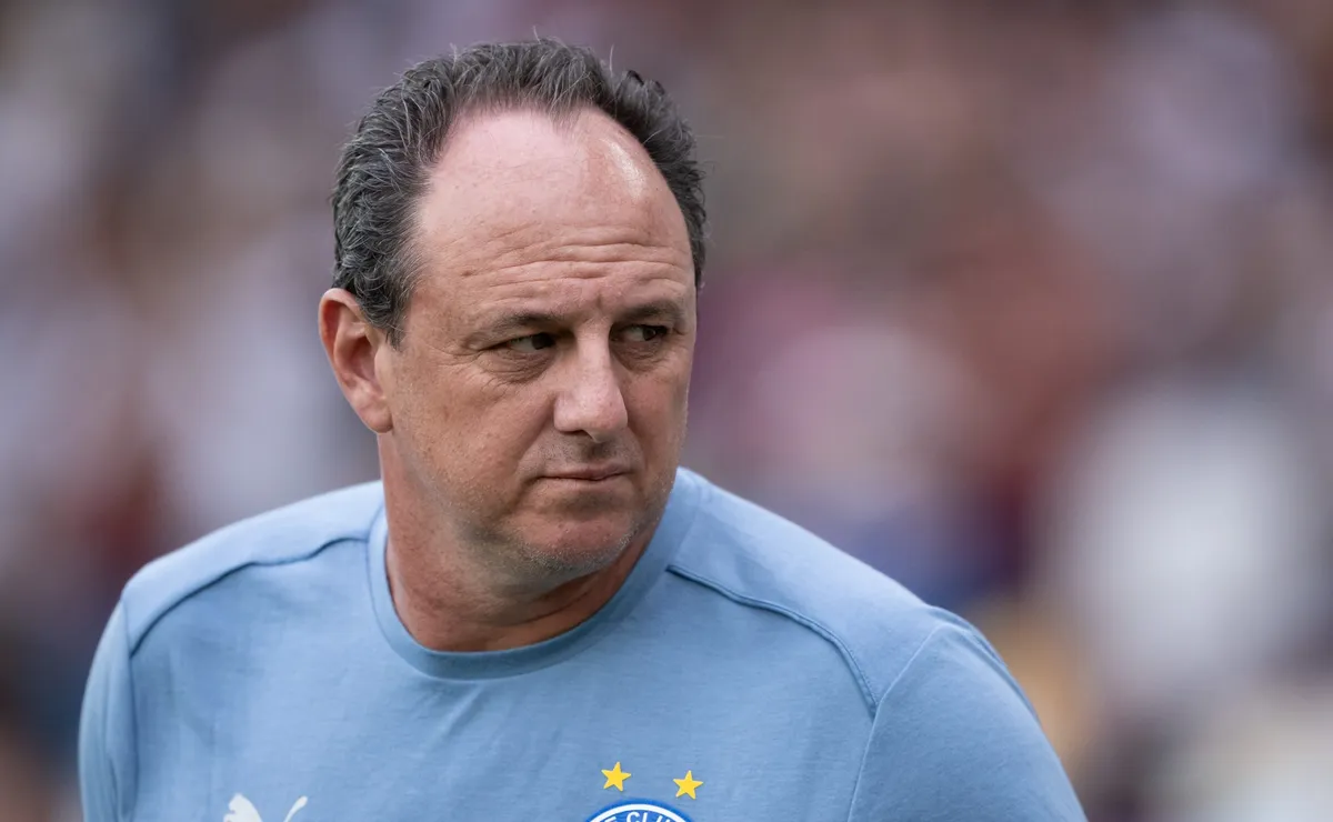 Rogério Ceni aponta dificuldade do Corinthians diante do Bahia: “Só chutando para frente”