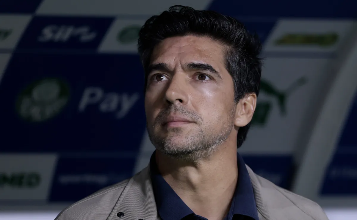 Abel Ferreira muda característica no Palmeiras na derrota para o Atlético-MG