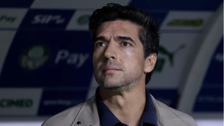 Abel Ferreira durante o jogo entre Palmeiras e Atlético-MG