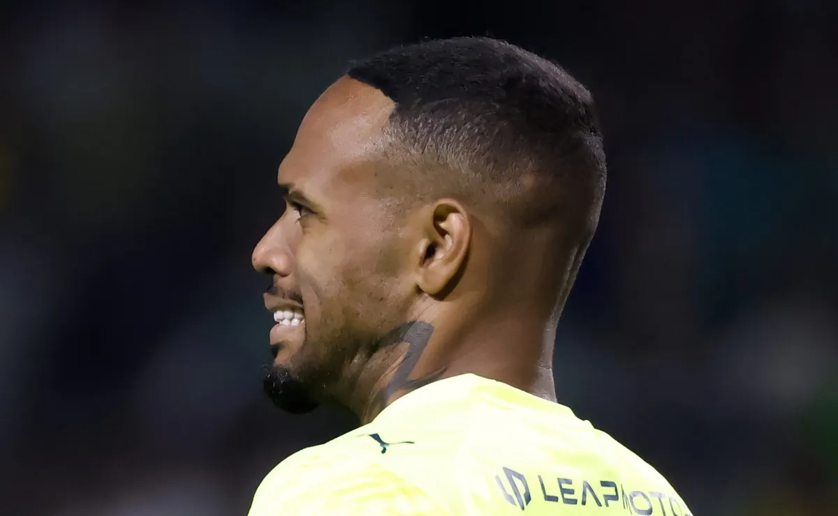 Carlos Miguel falha de forma bizarra, lance viraliza e Palmeiras perde para o Atlético-MG