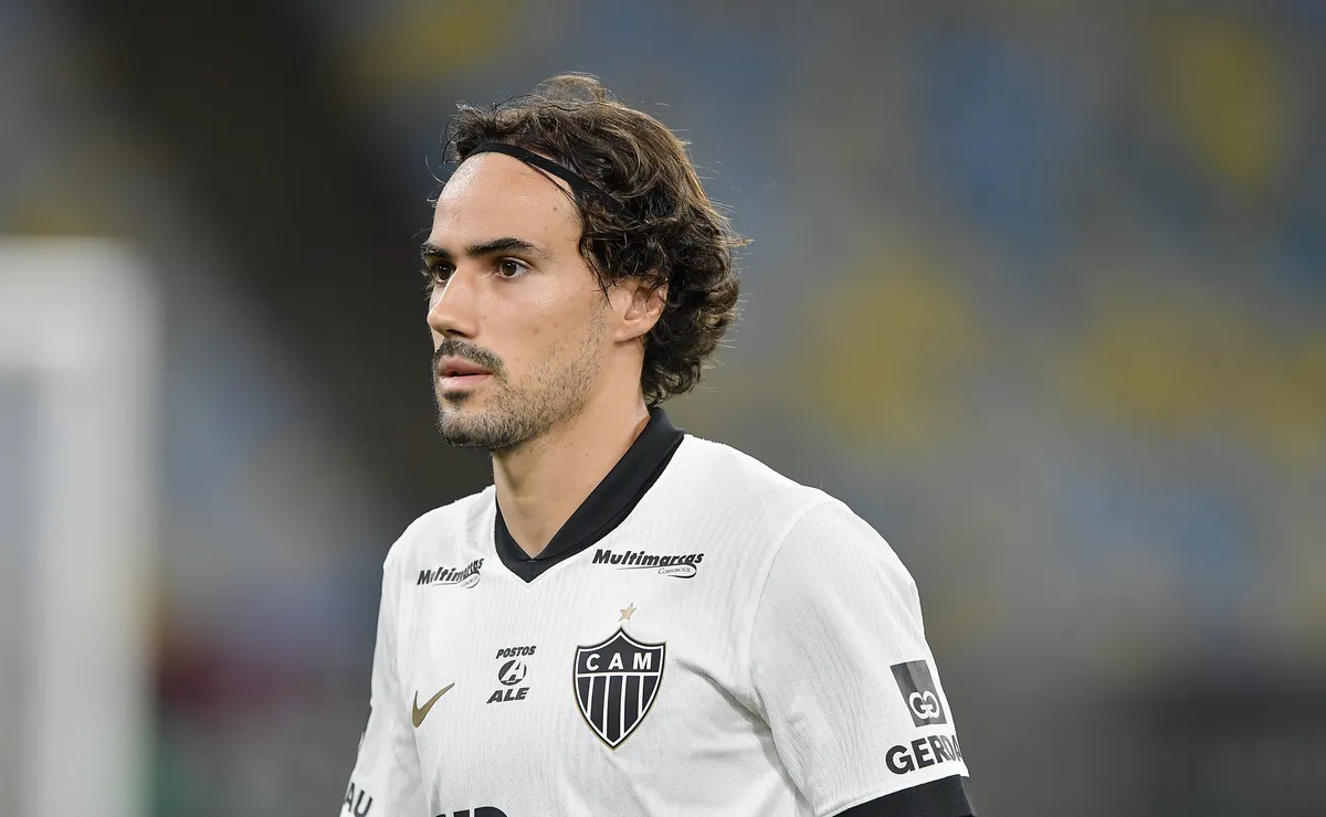 Igor Gomes desabafa após decidir contra o Palmeiras: “Não tem sido fácil ficar sem jogar”