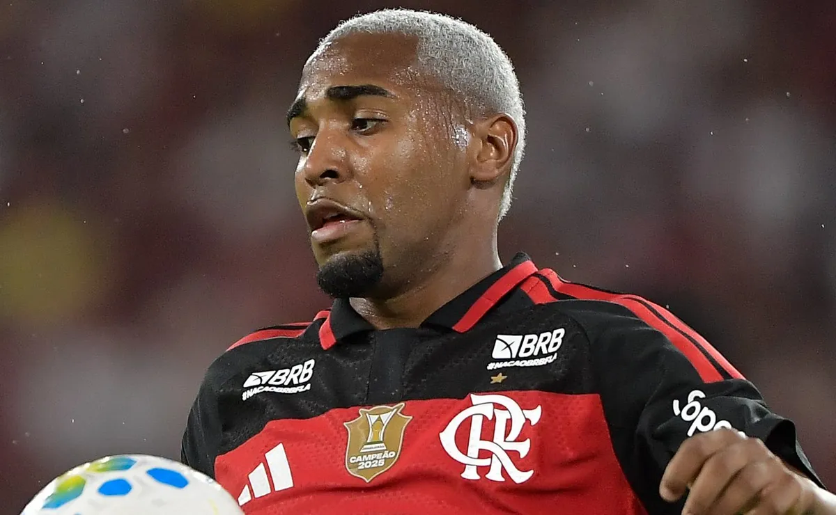 Flamengo acelera saída de Lorran em negociação silenciosa com o Granada nos bastidores