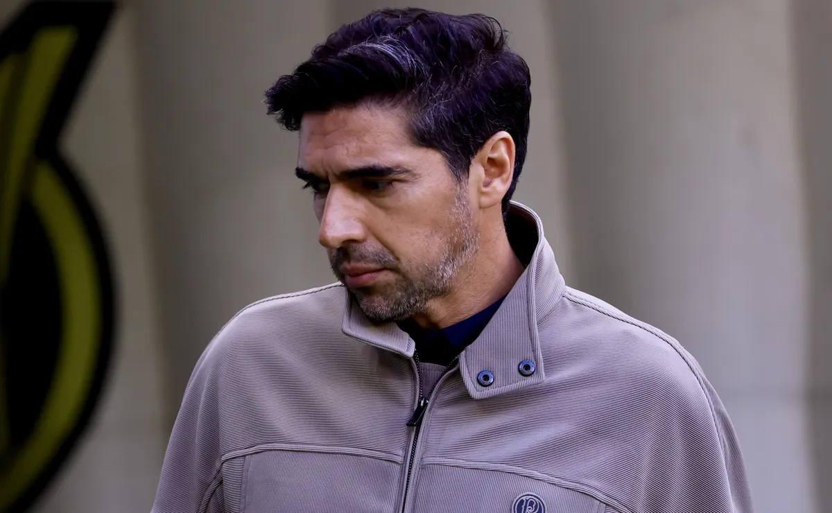Abel Ferreira detalha erros táticos cruciais do Palmeiras na derrota para o Atlético-MG