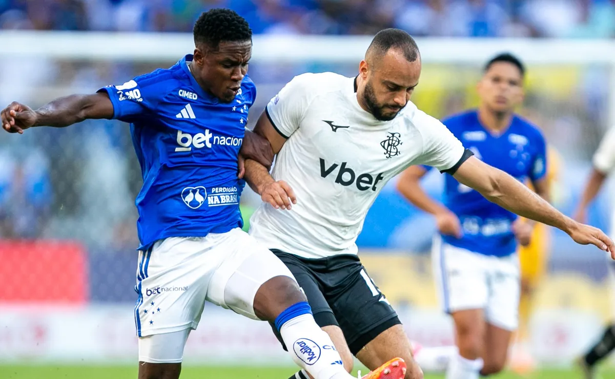 Botafogo quebra tabus contra o Cruzeiro e entra na briga pela Libertadores