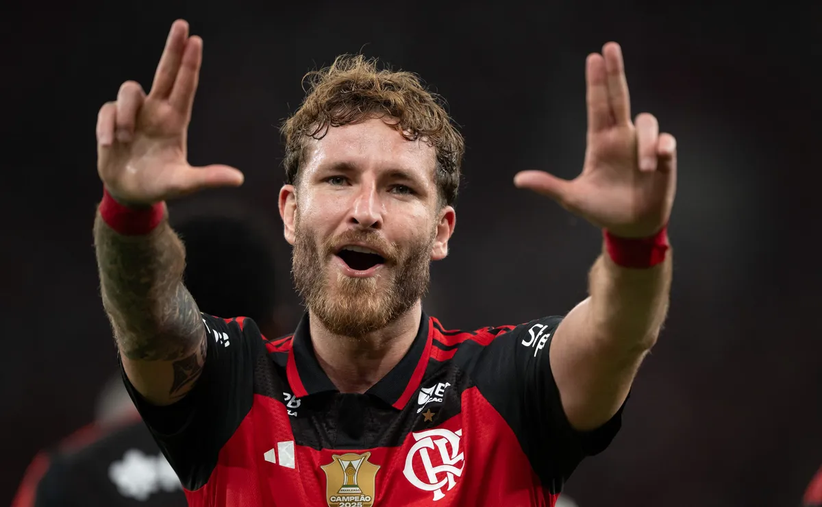 Besiktas-TUR aguarda resposta do Flamengo após realizar proposta de R$ 58 milhões por Léo Pereira