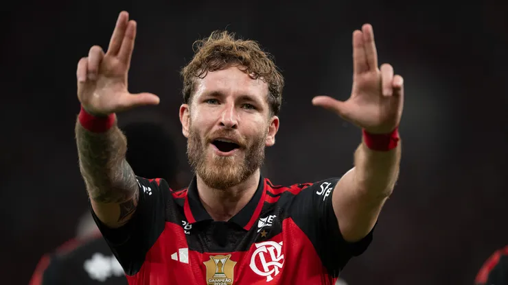 Léo Pereira, do Flamengo, interessa aos turcos.