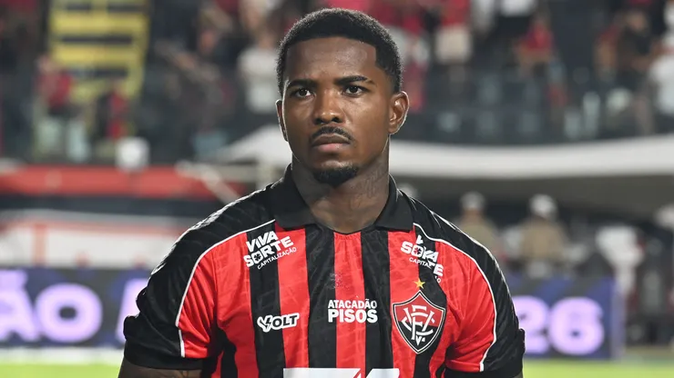 Cacá em campo pelo Vitória. Foto: Walmir Cirne/AGIF