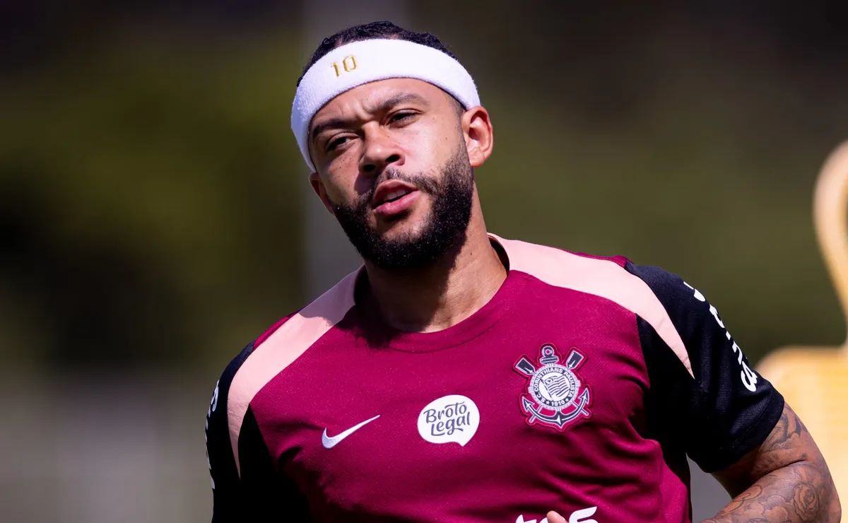 Memphis diz “sim”, mas renovação trava em exames e bastidores polêmicos no Corinthians