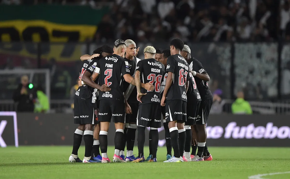 Vidente aponta vantagem do Vasco contra o Independiente Medellín pelo jogo de volta da Sul-Americana