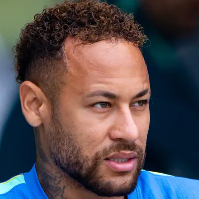 Neymar causa no Santos e estaria sinalizando aposentadoria