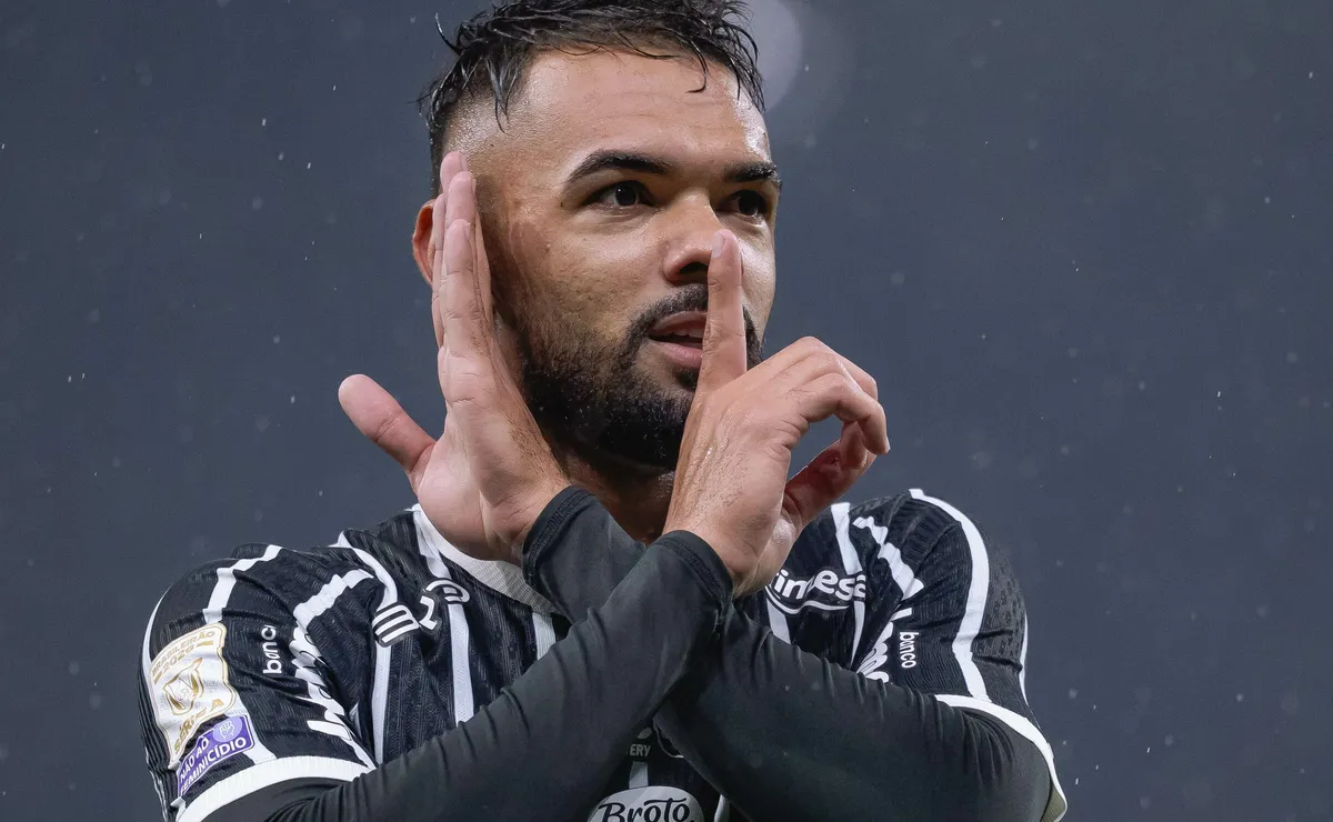 Raniele celebra renovação de Memphis Depay com o Corinthians: “Não tem como dar errado”