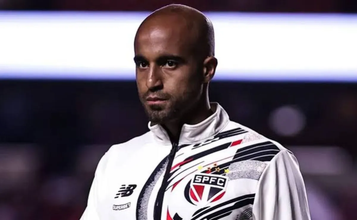 Lucas Moura atualiza situação física e projeta retorno ao São Paulo: “Meio do caminho”