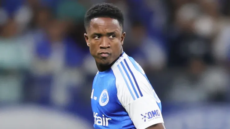 Sinisterra sofreu a 5ª lesão no Cruzeiro