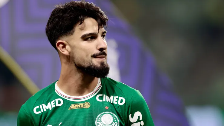Há mais um clube de olho em Flaco