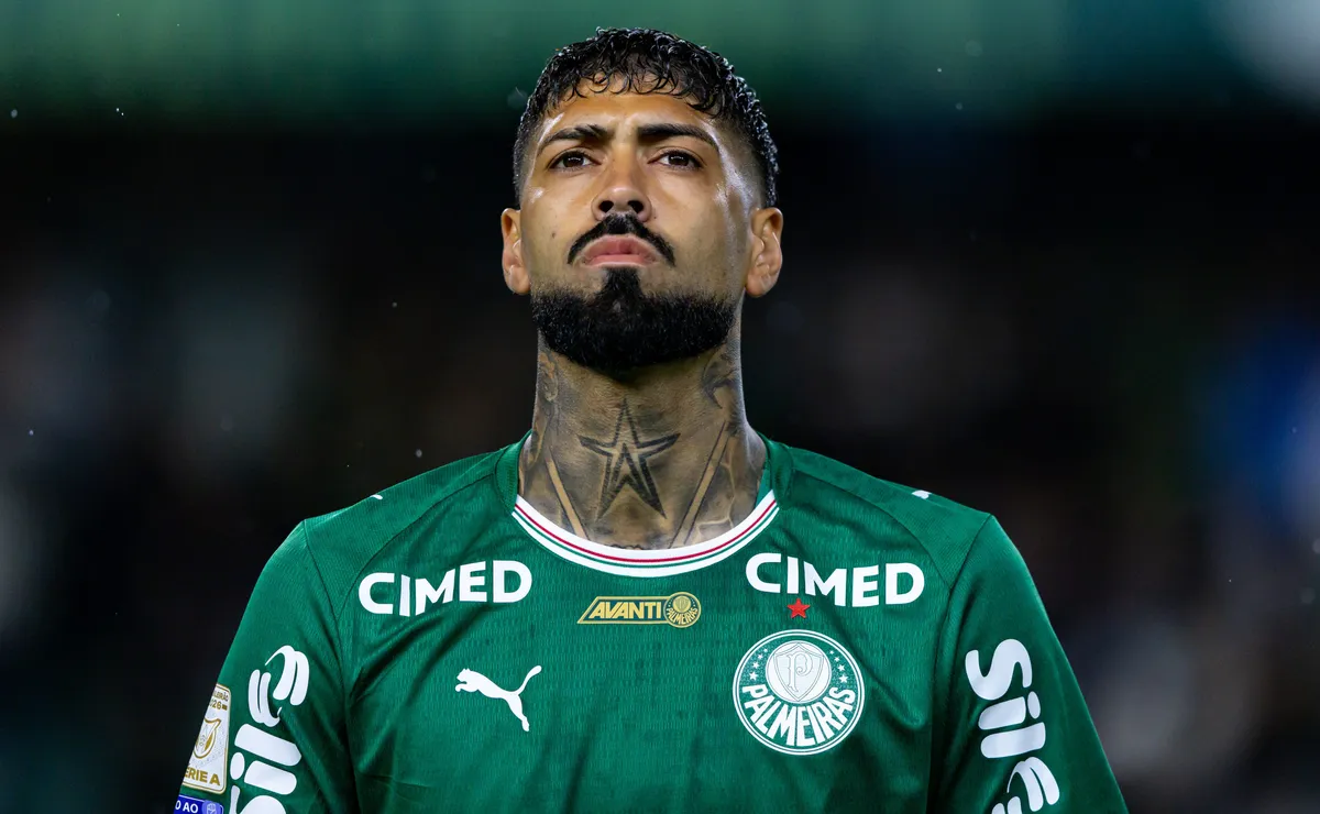 Barboza e retorno de mais 4 reforços provocam mudança tática no Palmeiras