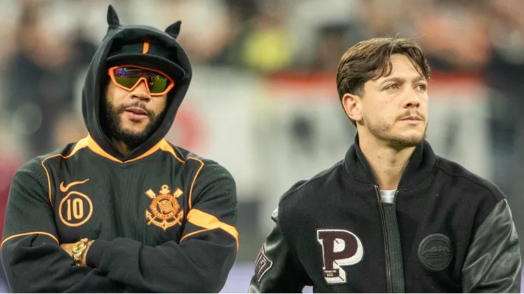 Memphis Depay e Rodrigo Garro teriam problemas no Corinthians.