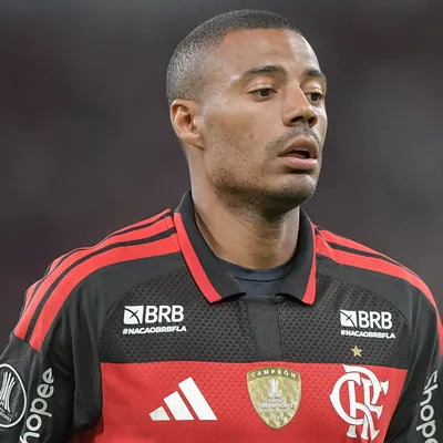 De La Cruz avança por saída relâmpago do Flamengo rumo ao Peñarol
