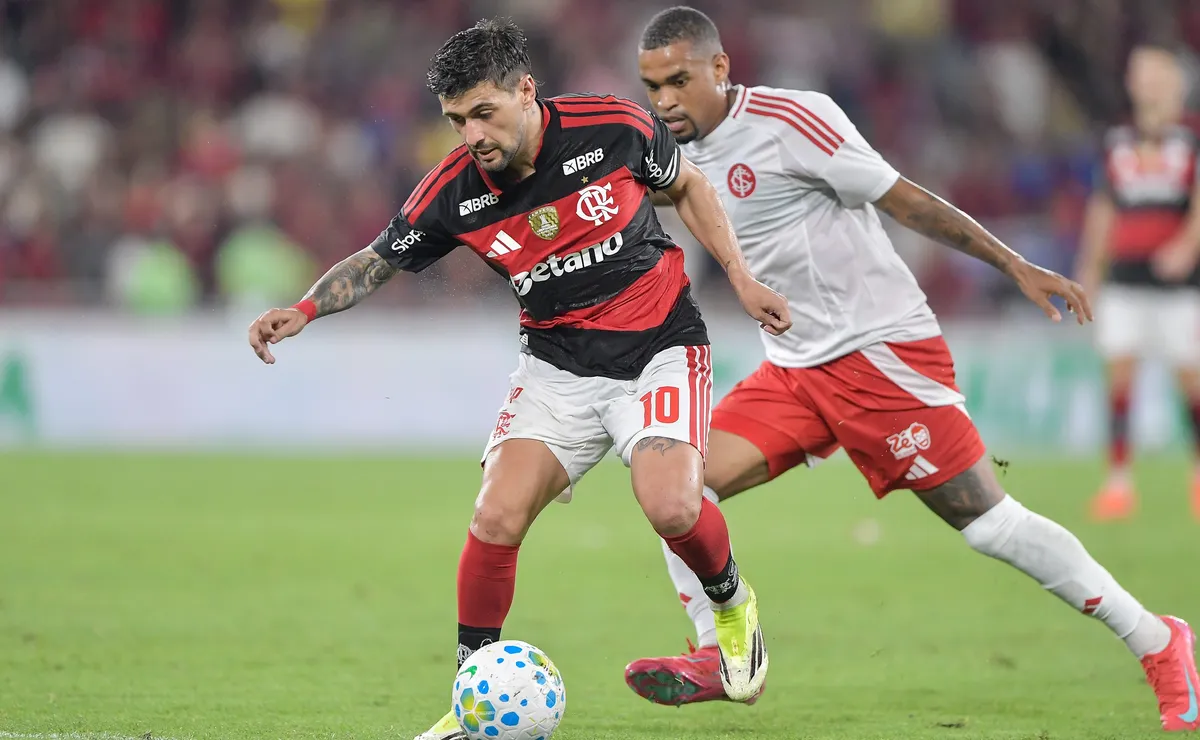 Internacional x Flamengo: onde assistir ao vivo, horário e prováveis escalações do Brasileirão