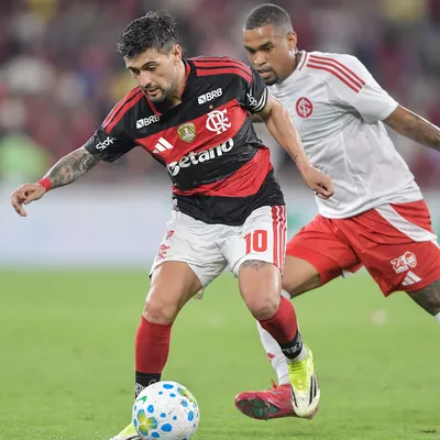 Internacional x Flamengo: onde assistir, horário e prováveis escalações