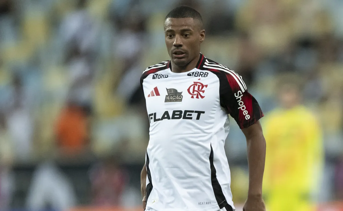 De La Cruz perde espaço no Flamengo e registra queda na minutagem na atual temporada
