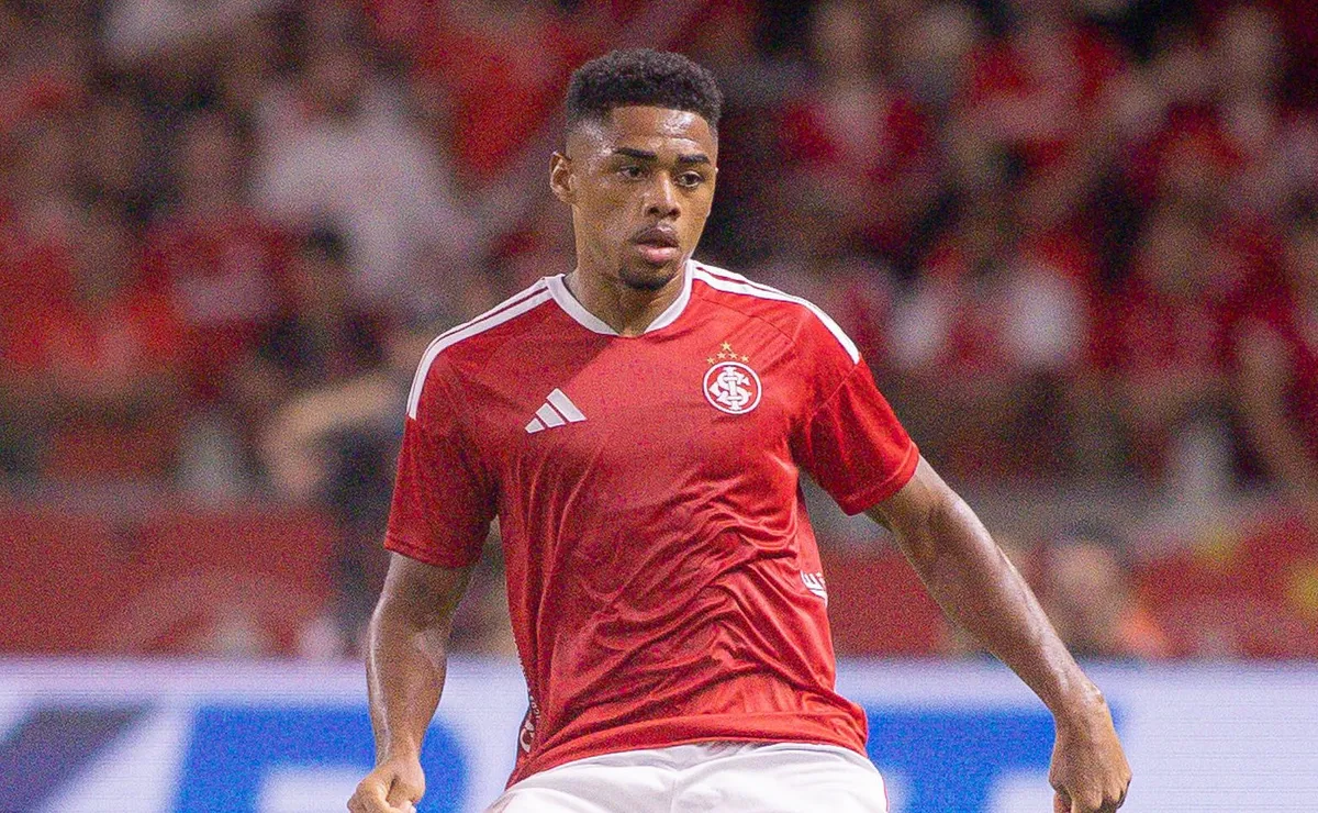 STJD suspende Victor Gabriel até retorno de Gabriel Pec aos treinamentos no Cruzeiro