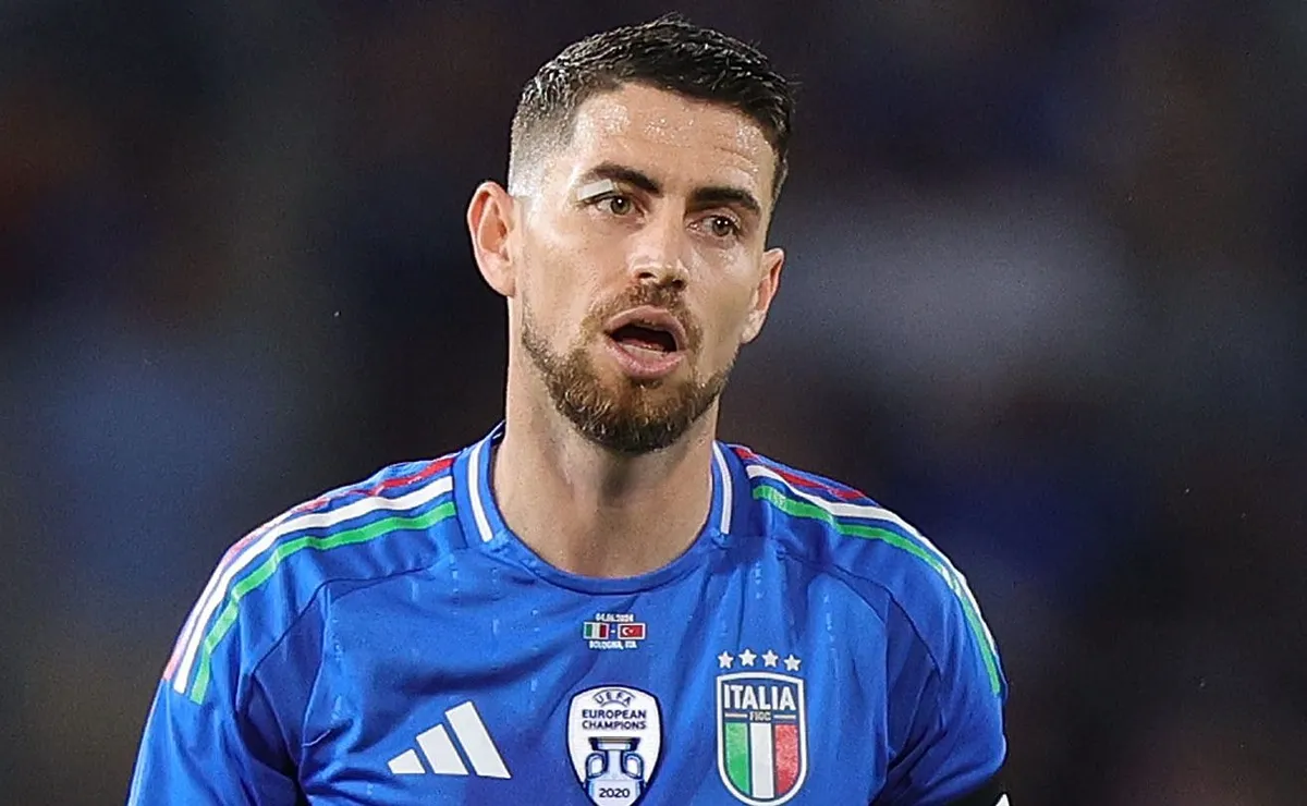 Jorginho se anima com volta a Seleção Italiana após Roberto Mancini ser oficializado como treinador