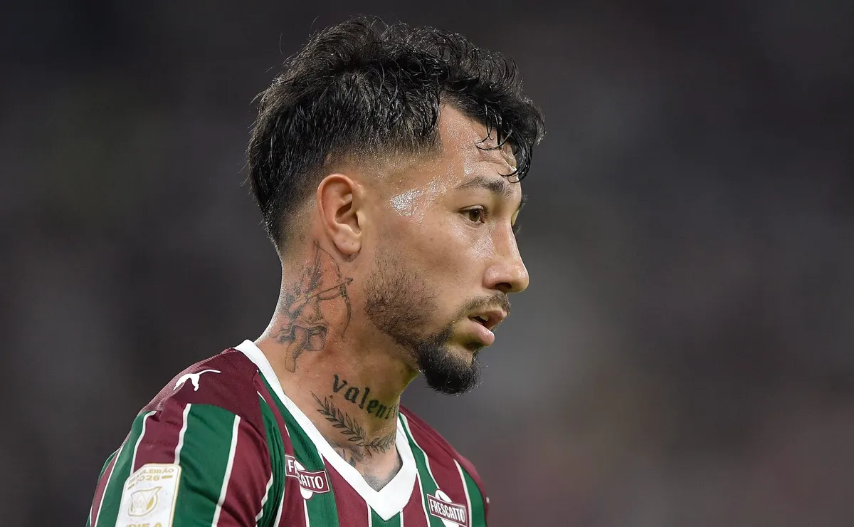 Lucho Acosta deve ser titular no Fluminense contra o Bahia após polêmica sobre suposta manipulação