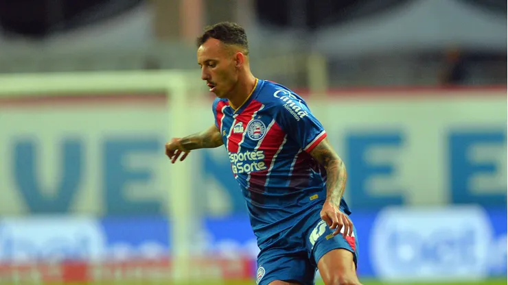 Lateral será mais um reforço da temporada