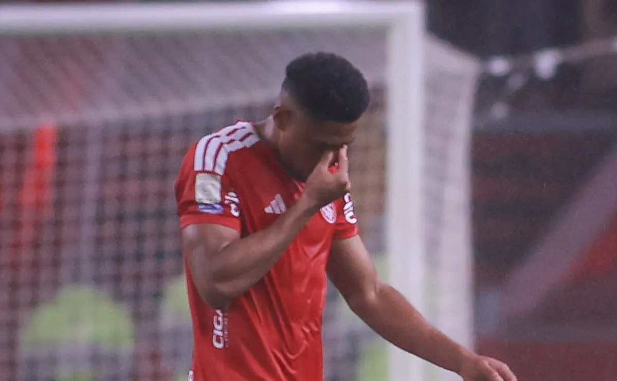 Inter divulga nota oficial após polêmica em julgamento de Victor Gabriel no STJD