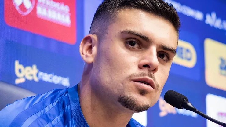 Gabriel Pec, atacante do Cruzeiro, respondeu a Victor Gabriel - Foto: Flickr Oficial do Cruzeiro