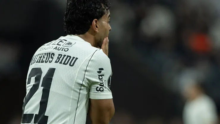 Matheus Bidu pode desfalcar Corinthians em sequência inédita após mais de um ano sem jogos seguidos - Foto Joisel AmaralAGIF