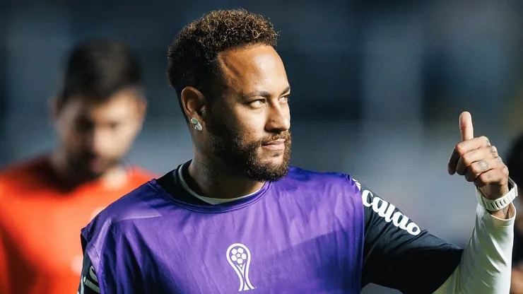 Neymar camisa 10 do Santos durante partida