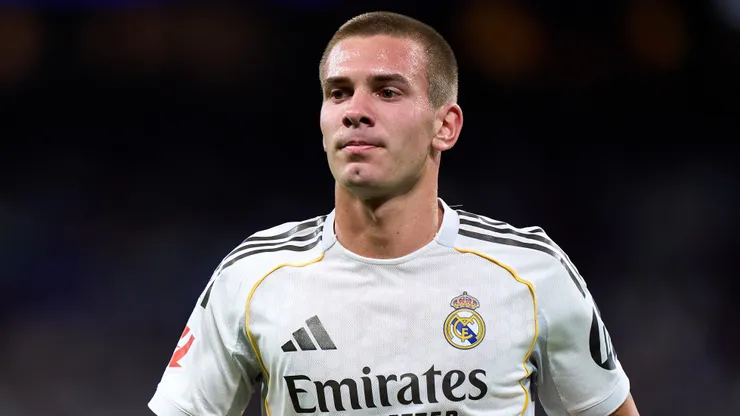 Franco Mastantuono jogador do Real Madrid negocia ida para o River Plate