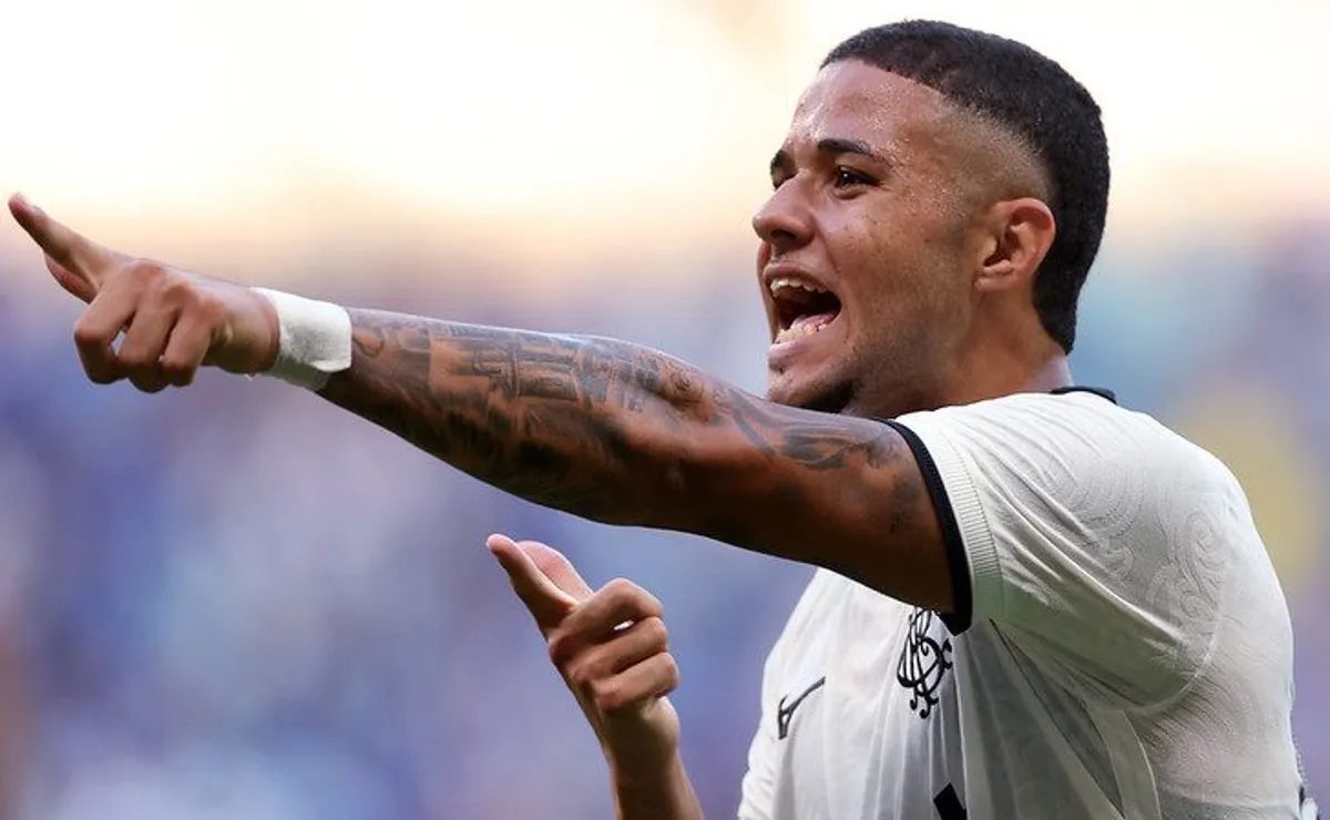 Botafogo se torna o clube da Série A com mais gols marcados por jogadores da base