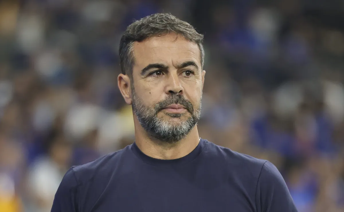 Cruzeiro prioriza contratação de atacante para o lado esquerdo na janela