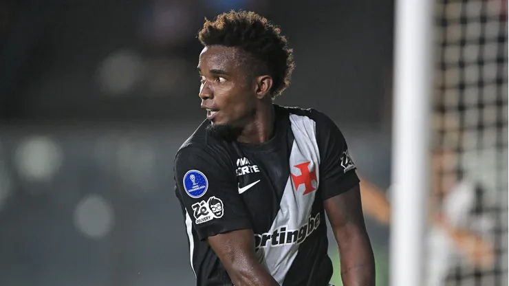 Thiago Mendes jogador do Vasco comemora seu gol durante partida contra o Independiente Medellín. Foto: Thiago Ribeiro/AGIF